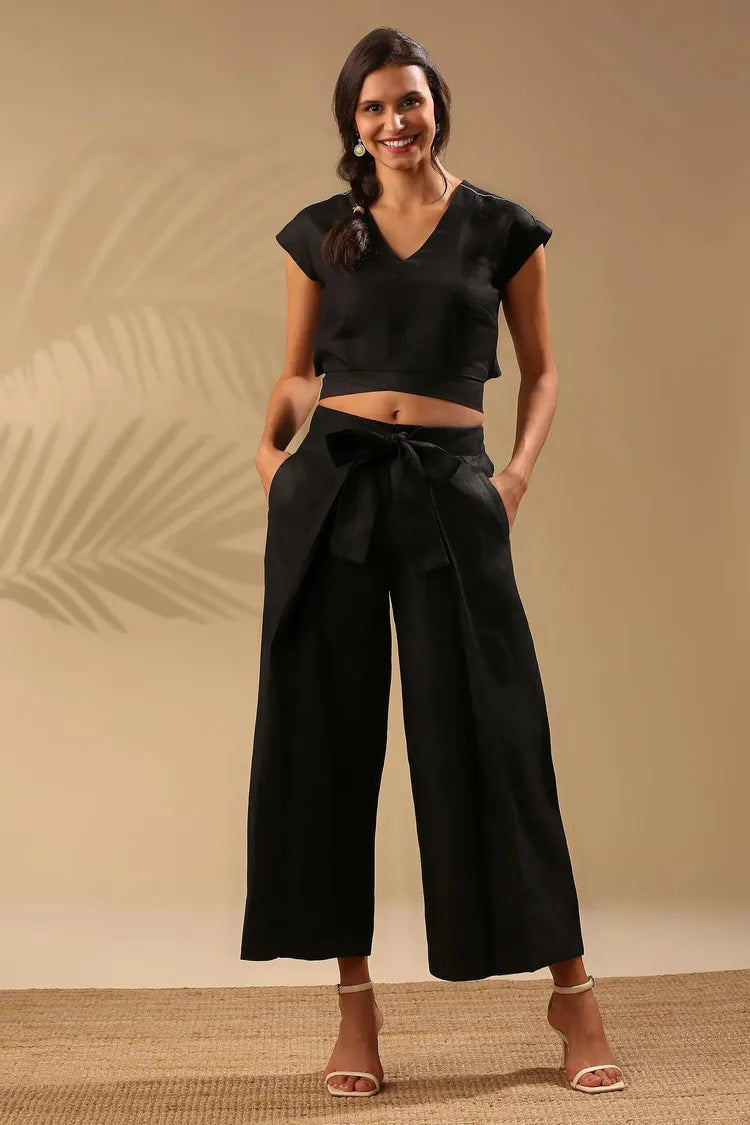 Black Slim Fit Cropped Cider Top