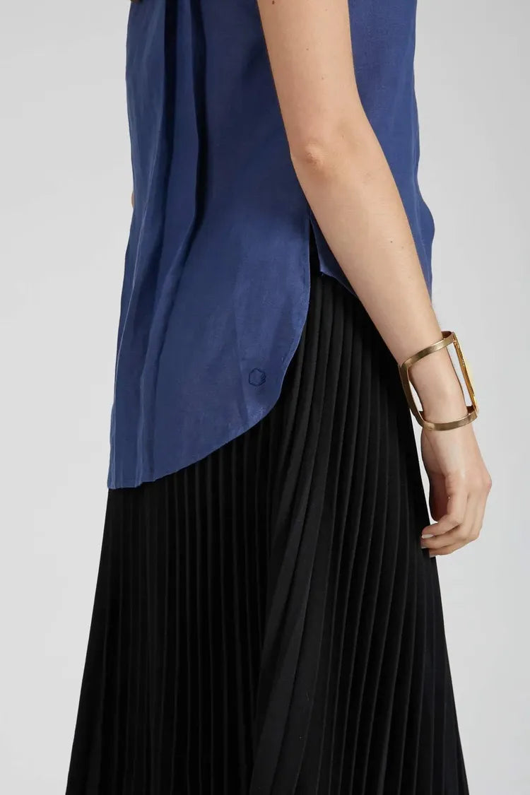 Navy Sleeveless Zephyr Shirt