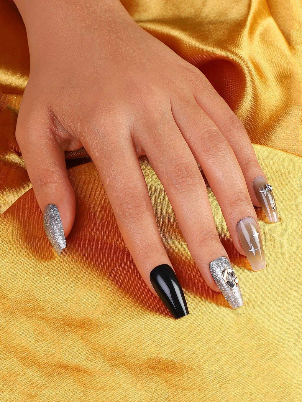 Haute Sauce The Astral Press-On Nails - Ash Brown:Onyx Black