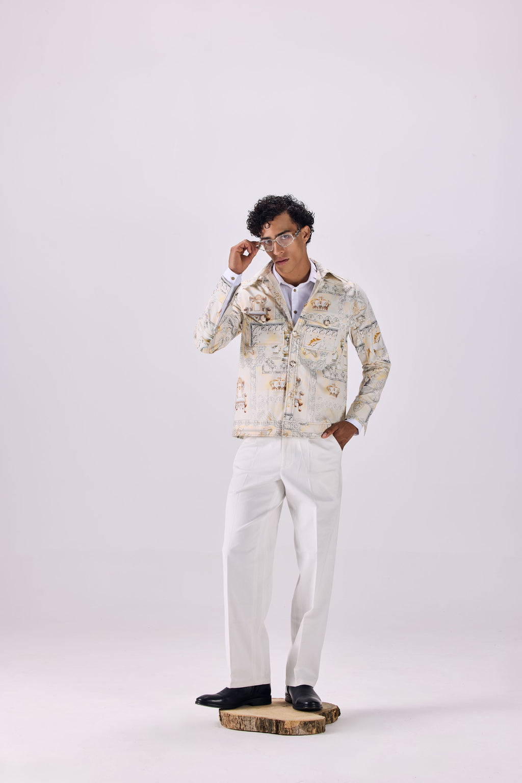 SAMMYUKK Timeless Button-Up Renaissance King's Life Printed Jacket - MULTICOLOR