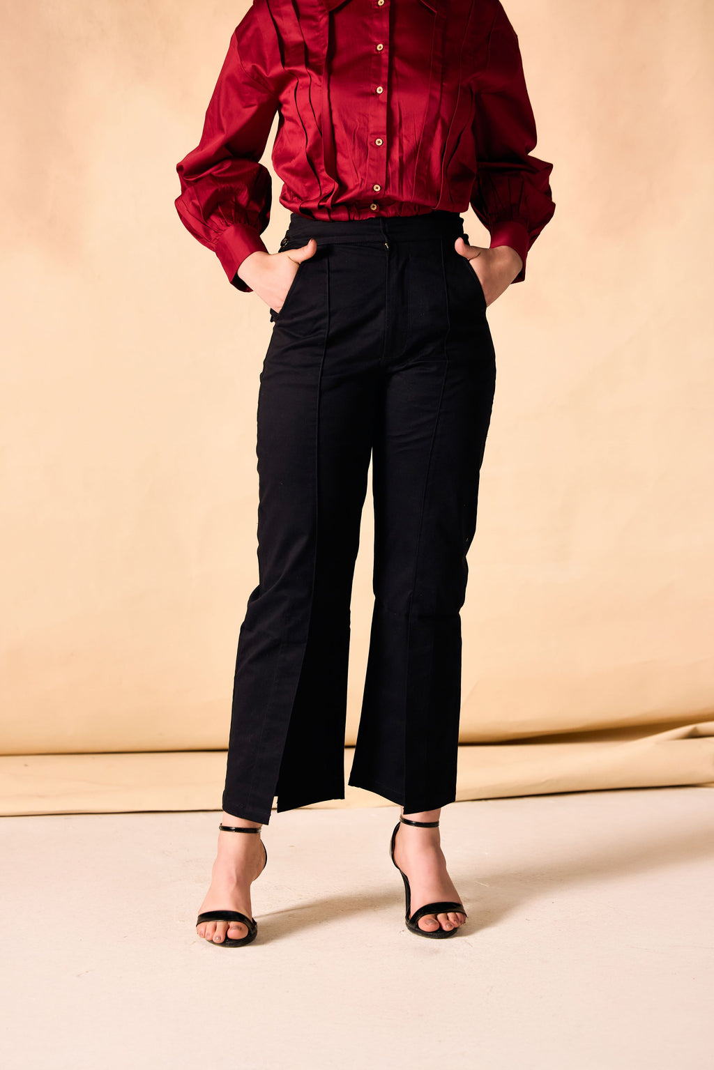 SAMMYUKK Black Front Slit Hem Straight-Leg Pants - Blackout
