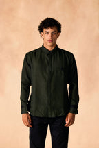 SAMMYUKK Tab Collar Contrast Trim Shirt - Black Forest