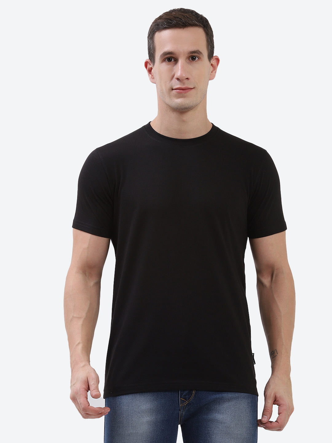 Hummel Black Regular Shirts for Men Gym Wear