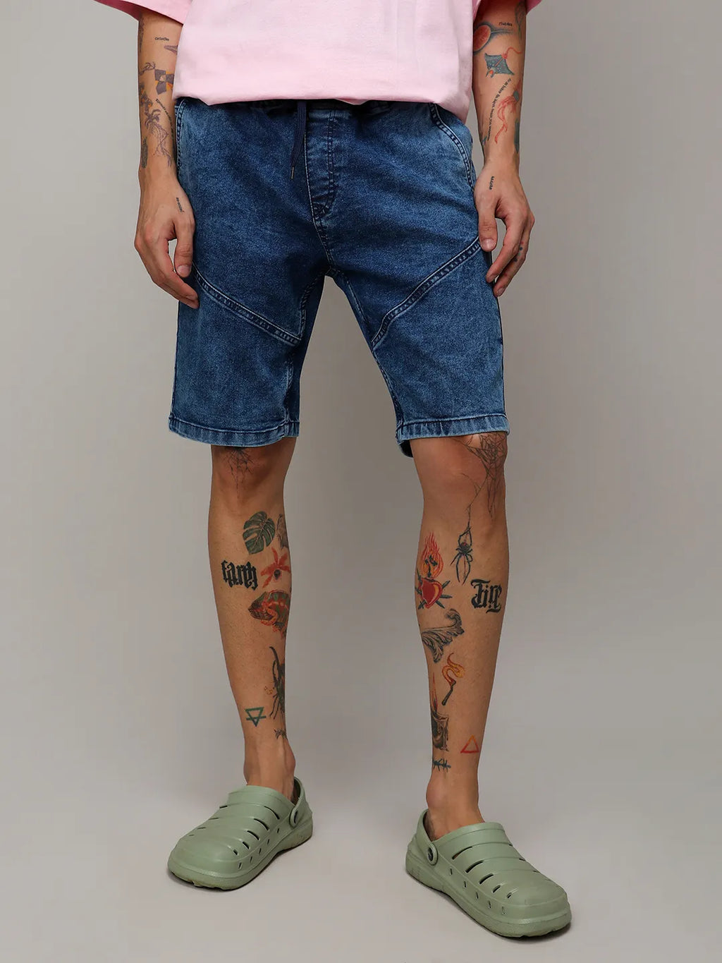 Campus Sutra Contrast Stitch Denim Shorts