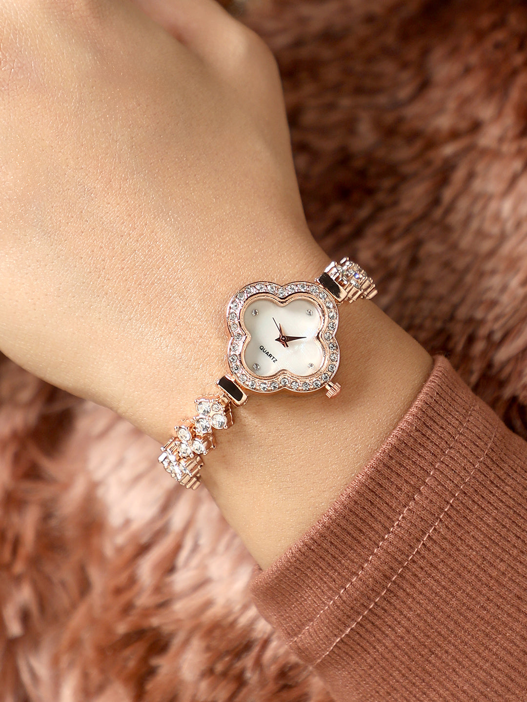 Haute Sauce The Embellished Clover Watch - Champayne Gold