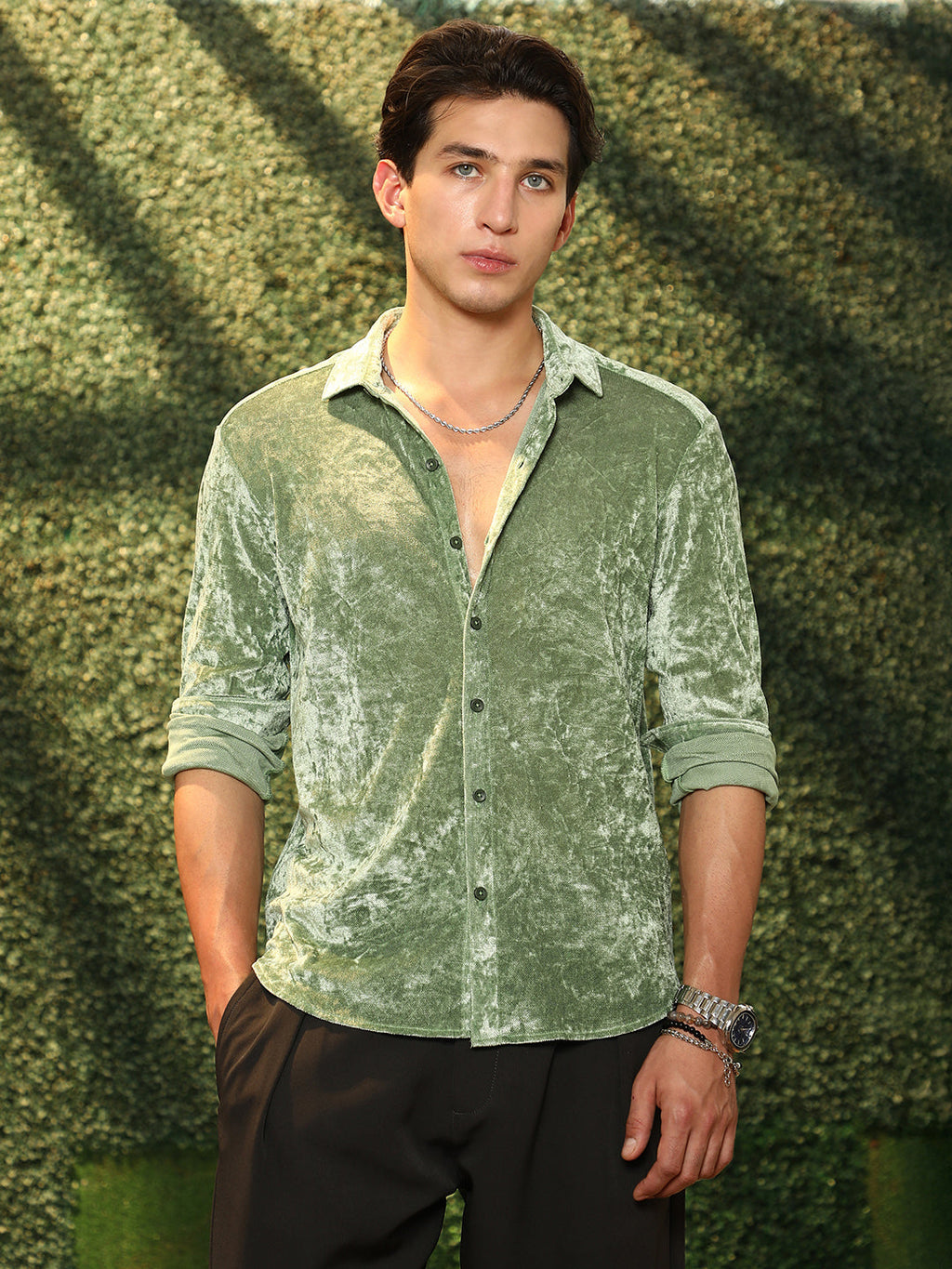 Campus Sutra Solid Velvet Shirt