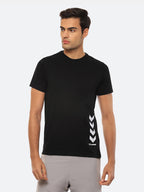 Hummel Black Regular Shirts for Men Gym Wear