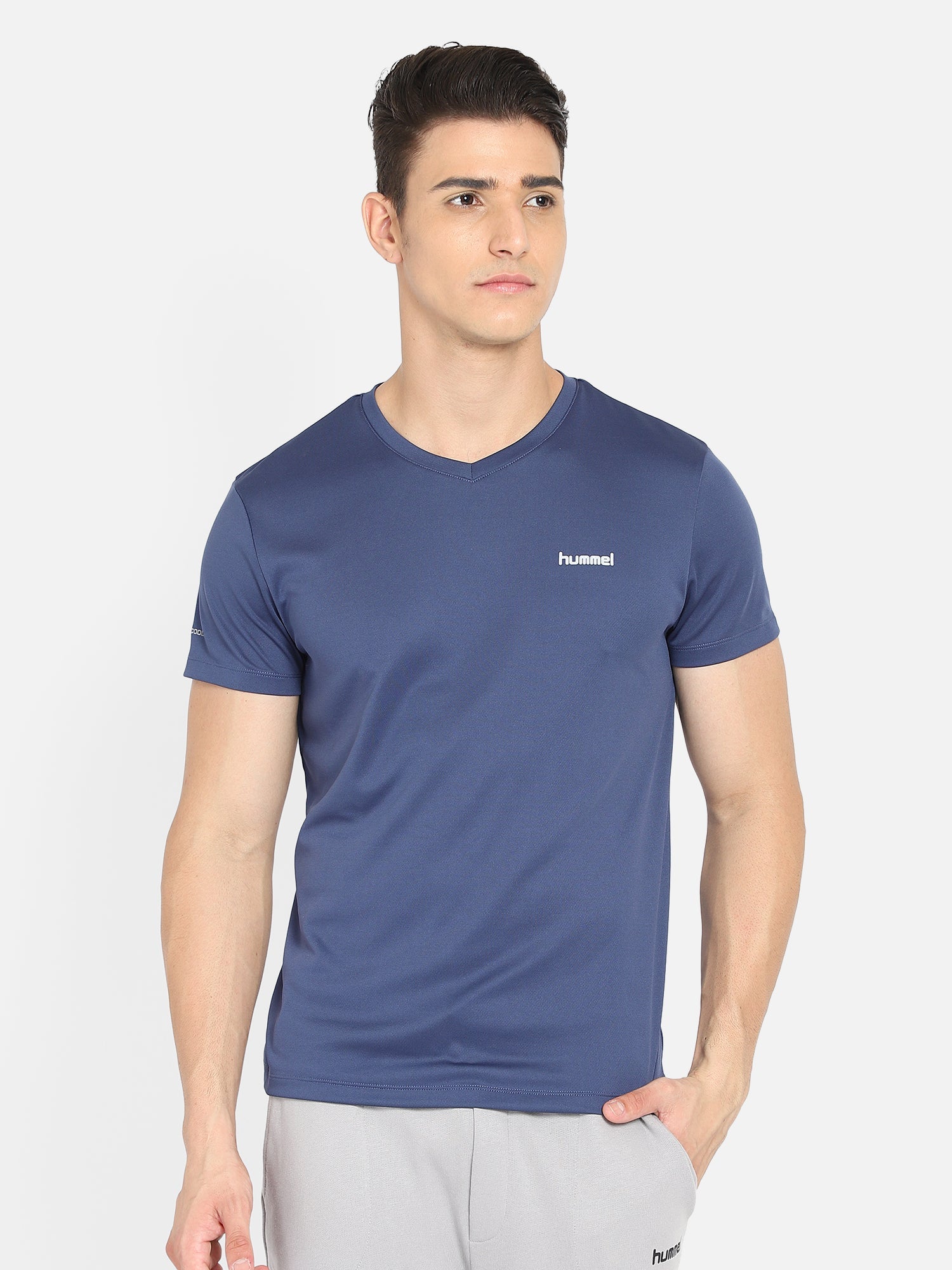 Hummel Blue Regular Shirts for Men Gym Wear