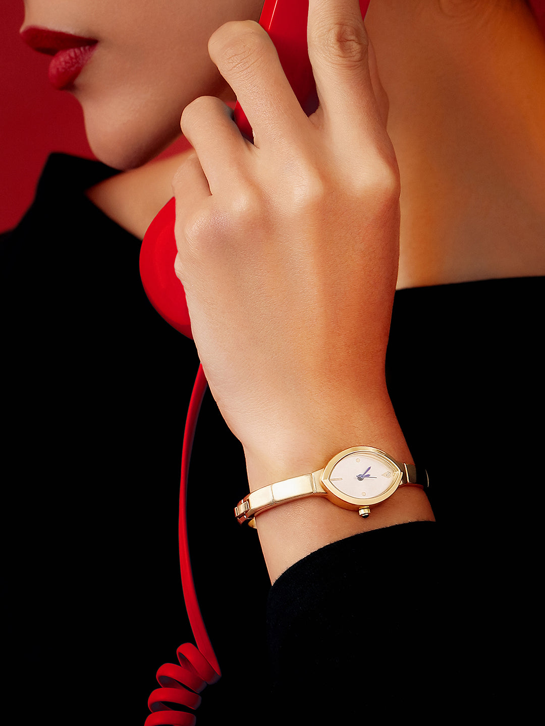 The Rosé Oval Watch - Blush Gold