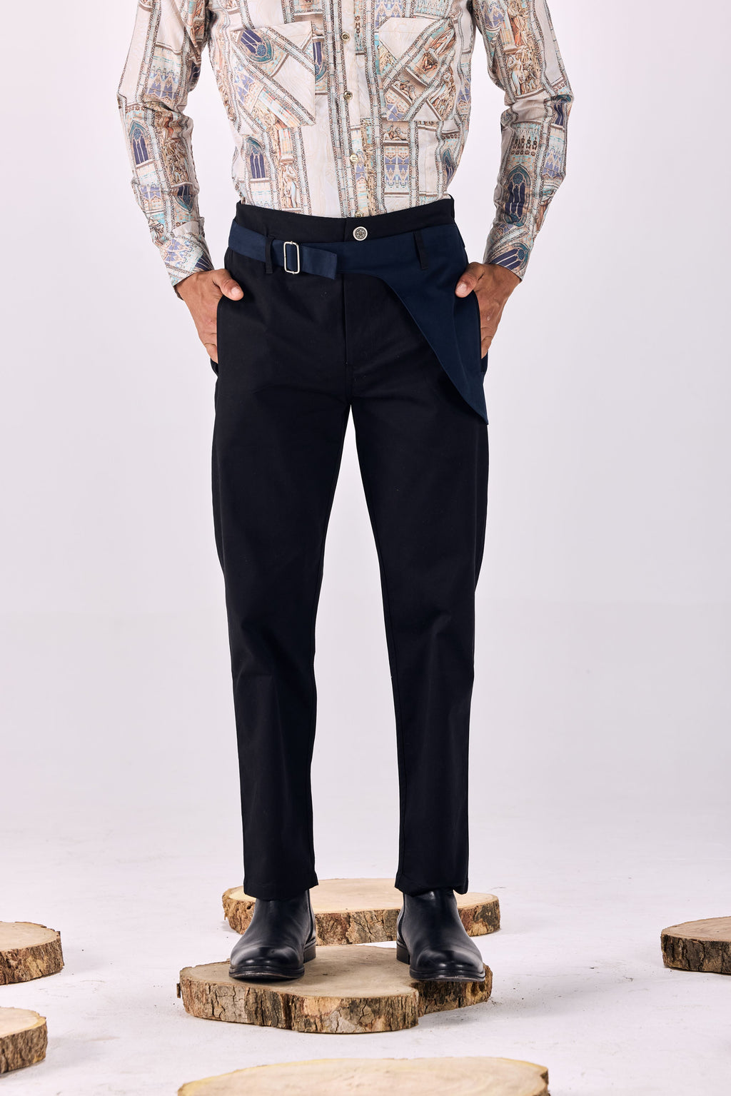 SAMMYUKK Contrast Trim Straight-leg Trousers - Blackout