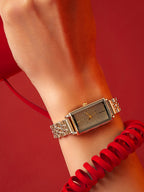 The Minimal Rectangle Watch - Champagne Gold