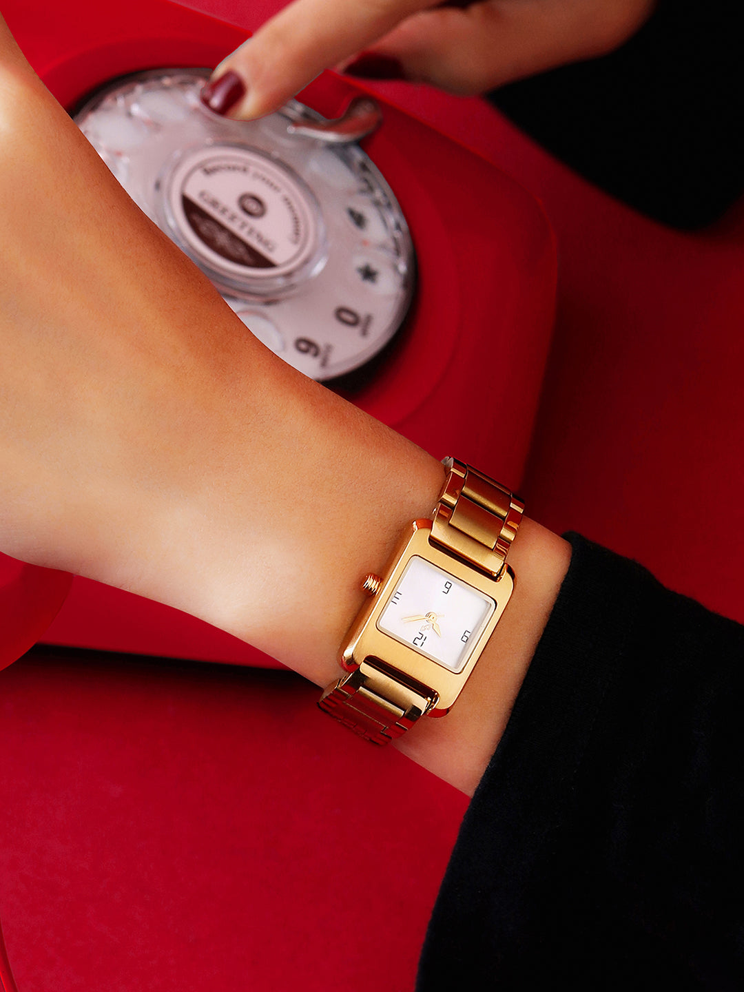 The Ivory Rectangle Watch - Gold