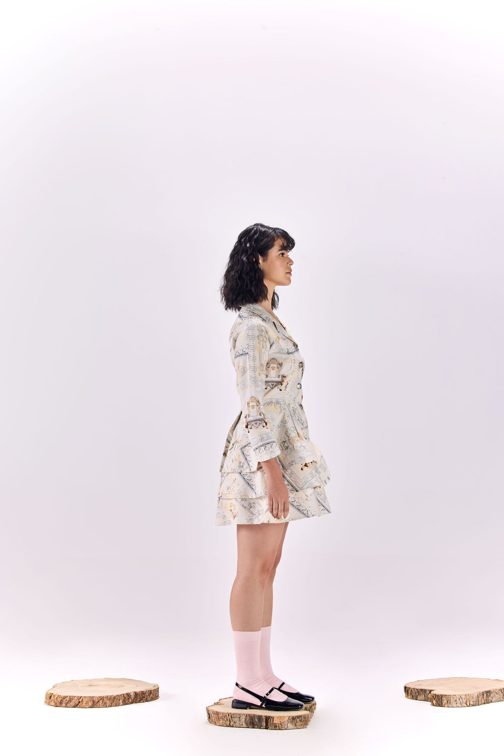 SAMMYUKK Button-Up Renaissance King Print Short Dress - MULTICOLOR