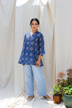 ShopKapaas Indigo Neel Printed Cotton Kurta
