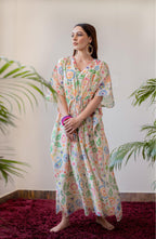 ShopKapaas Ivory Paisley Pintuck Kaftan - With Cotton Lining Slip