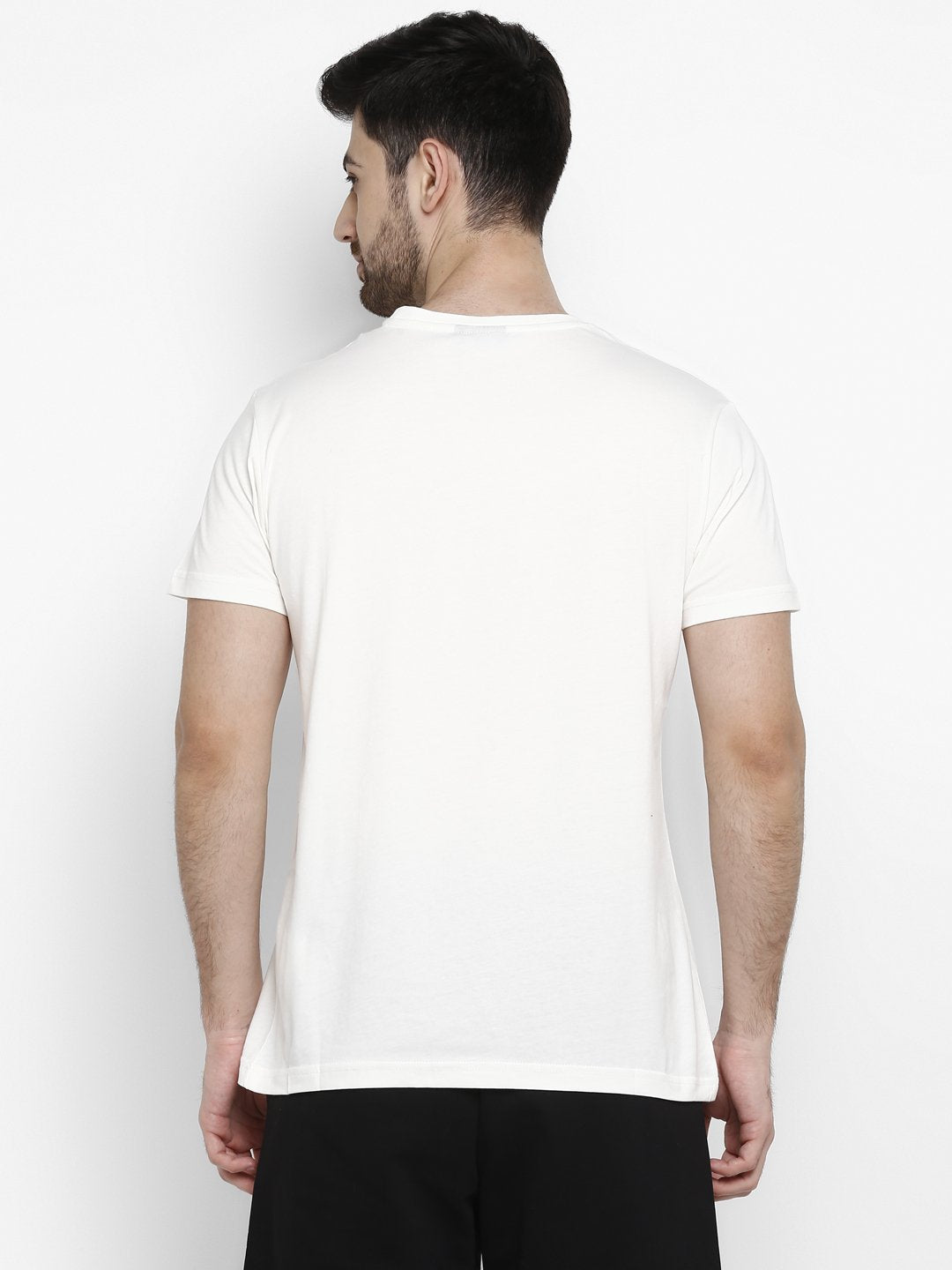 Hummel White Regular Shirts for Men Gym Wear
