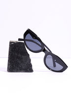 Black Frame Retro Sunglasses