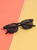 Black Wayfarer Sunglass
