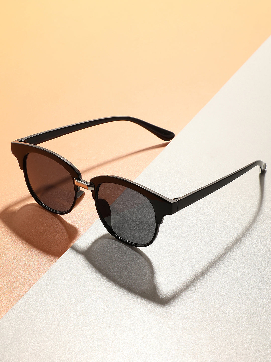 Black Wayfarer Sunglass