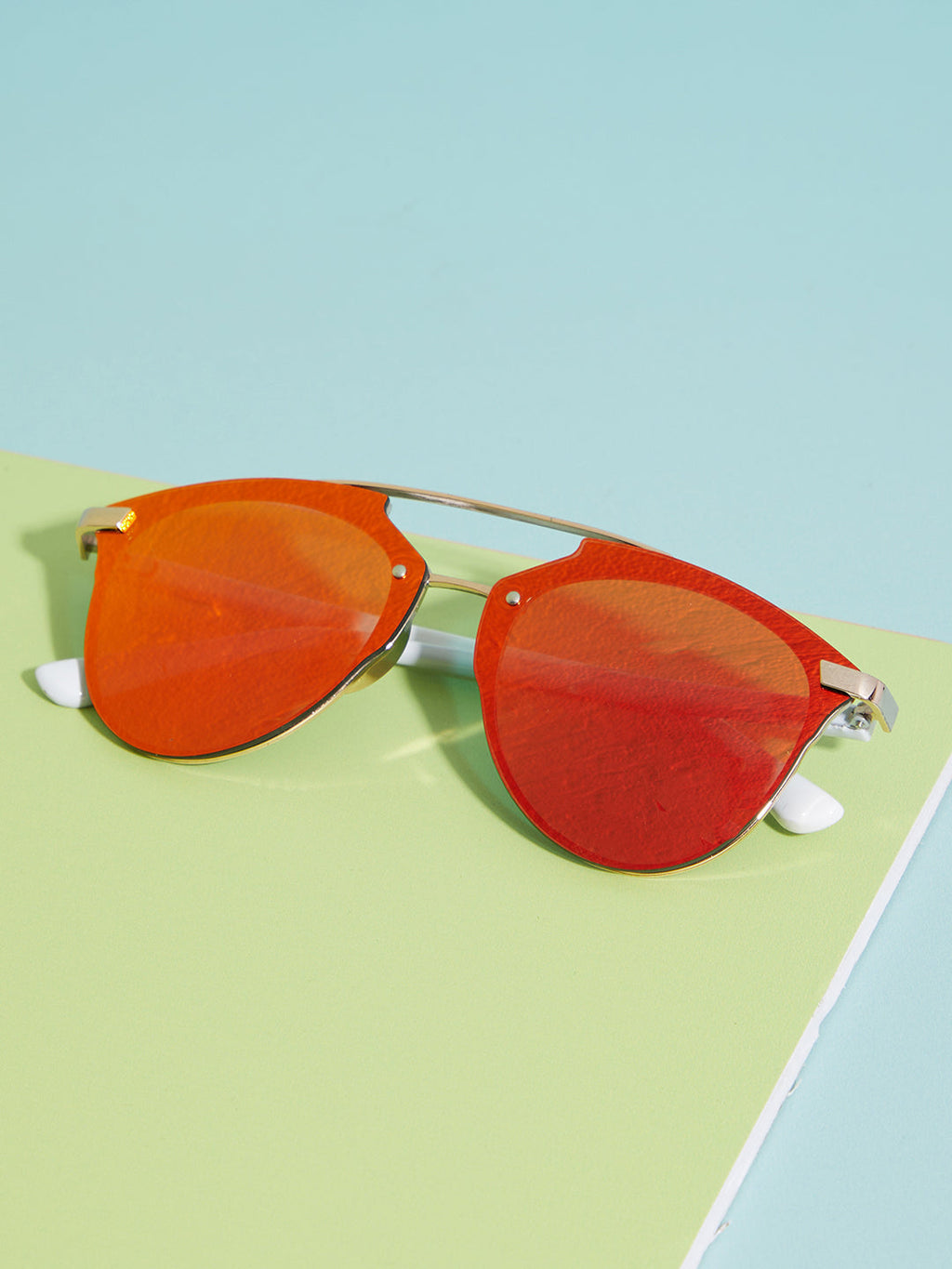 White Wayfarer Sunglass