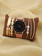 Black Analog Round Dial With Gold Metal Mesh Strap Watch & Bracelets