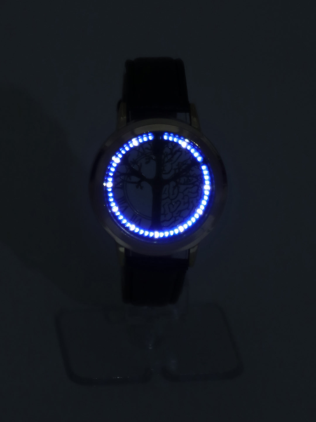 Black Analogue Watch