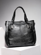 City Essential Handbag - Black