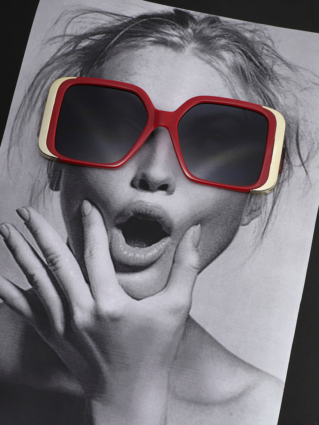 Solid Oversized Sunglasses - Red
