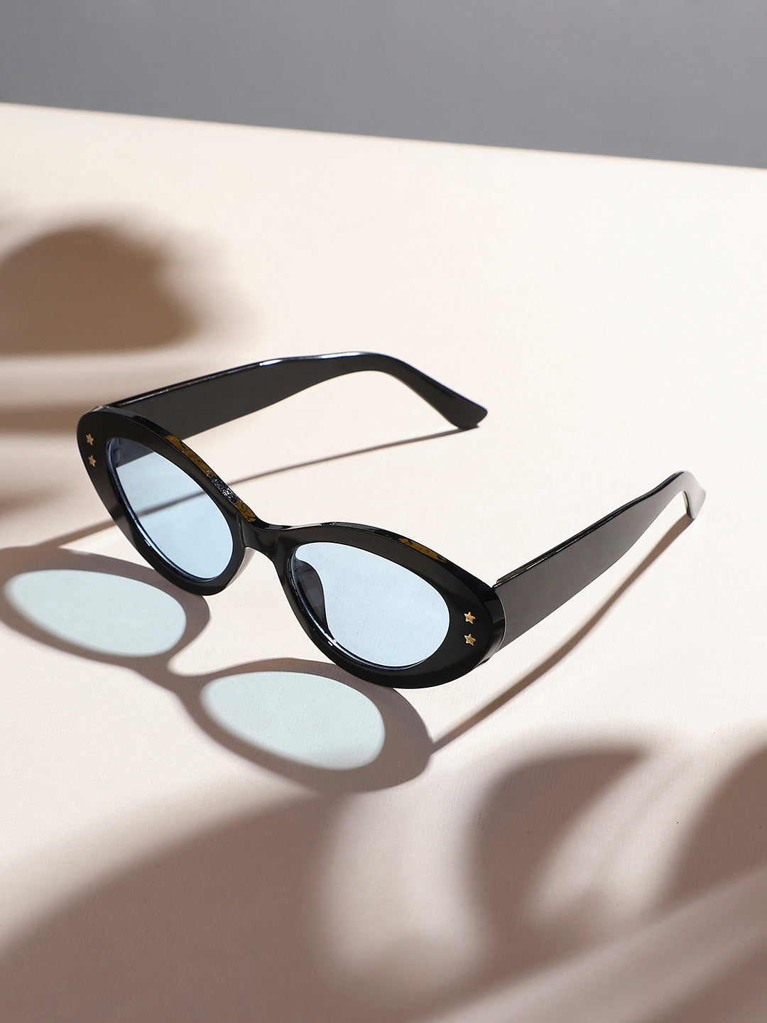 Solid Oval Sunglasses - Black