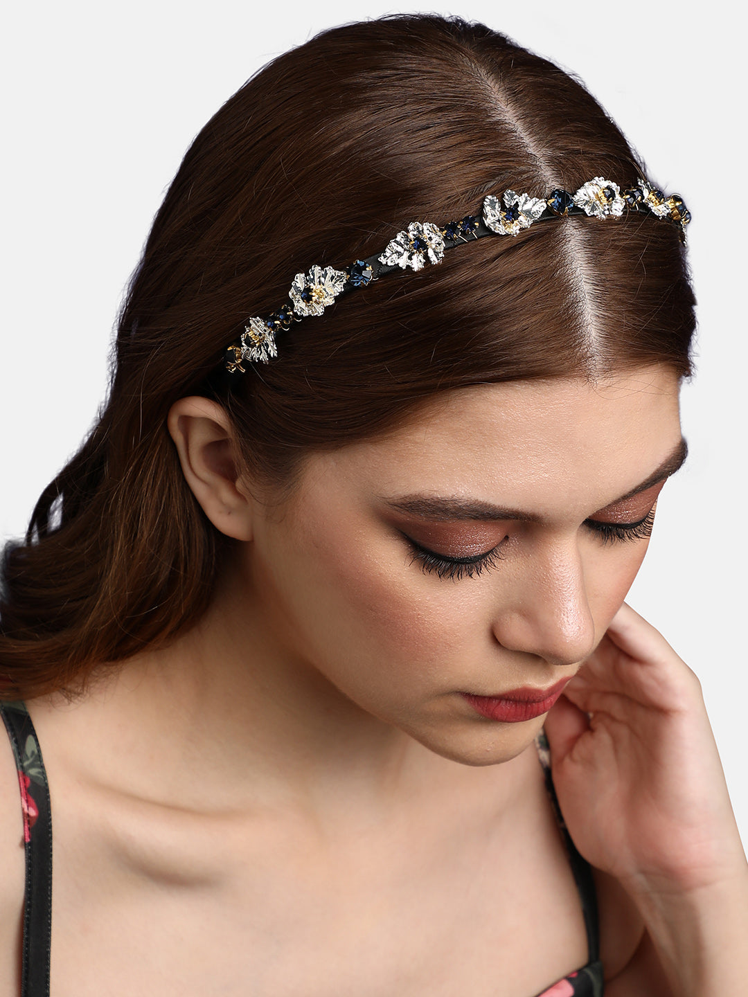 Haute Sauce Sparkling Splendor: Adorning Hair With An Embellished Hairband