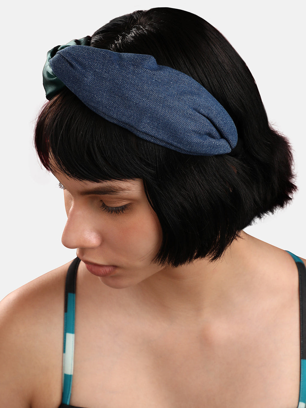 Haute Sauce Gorgeous Headpiece: The Embellished Hairband Of Opulence