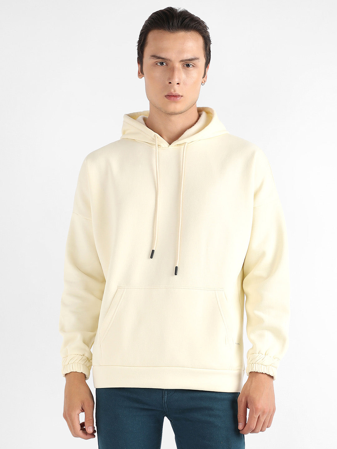 Campus Sutra Oversized Pullover Sweatshirt With Kangaroo Pocket