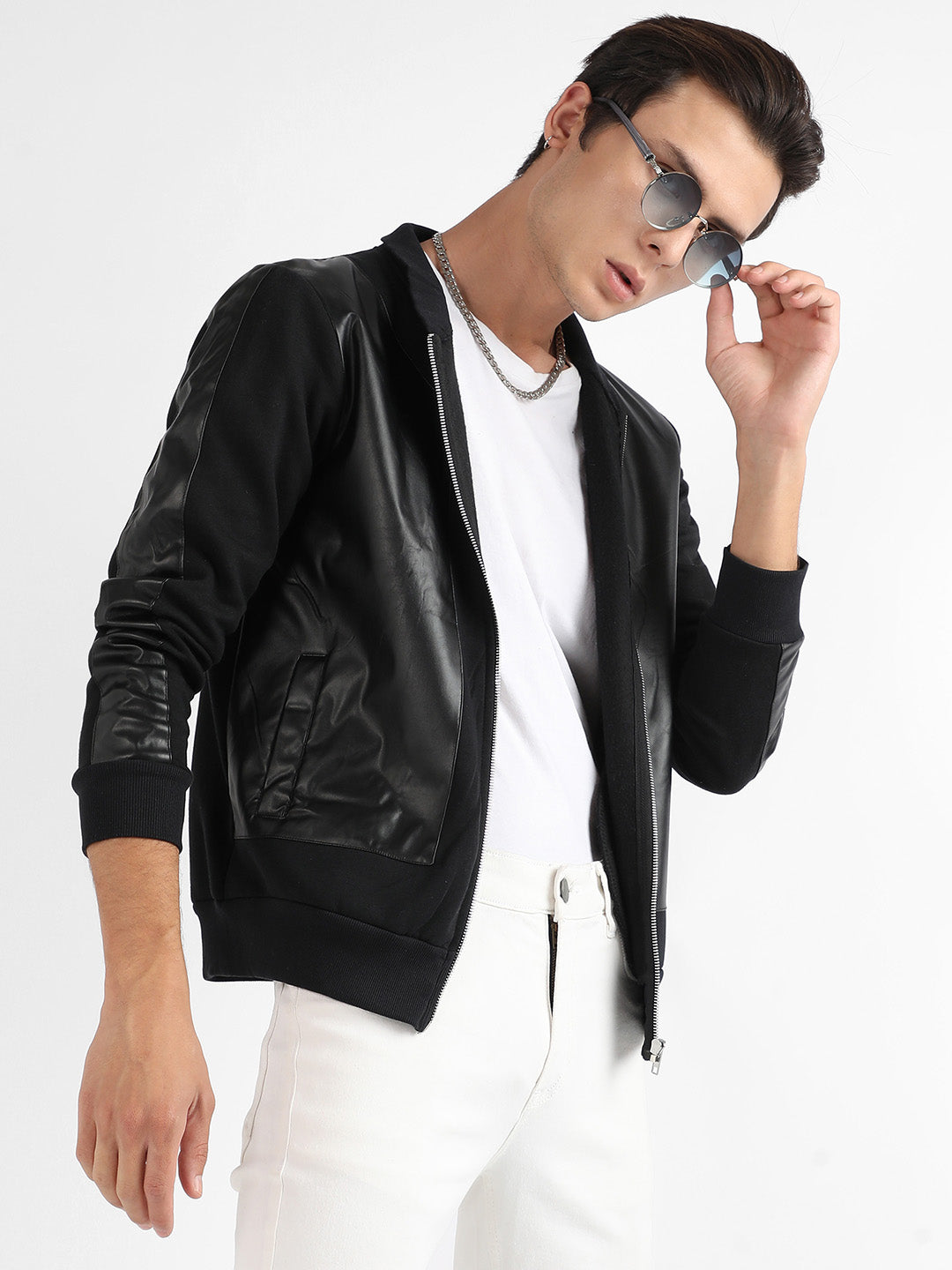 Campus Sutra Zip-Front Jacket With Ribbed Hem