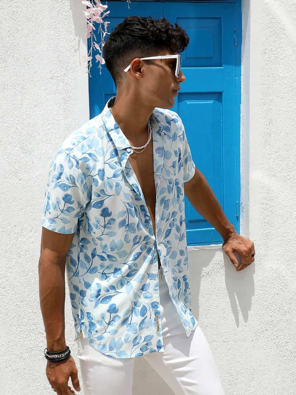 Campus Sutra Artistic Foliage Print Shirt