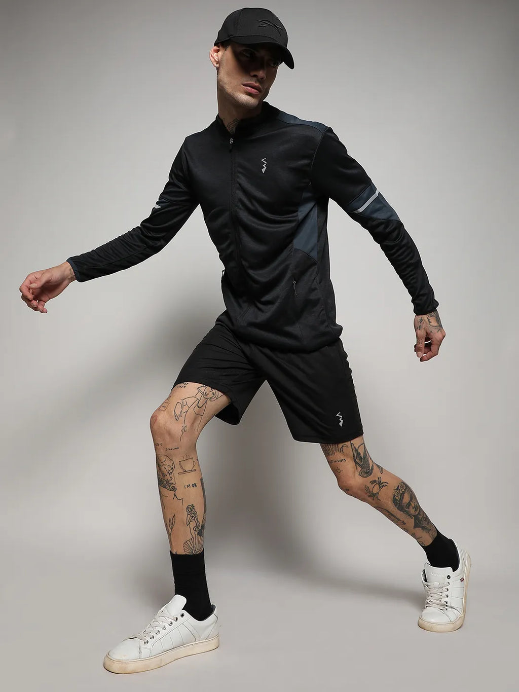 Campus Sutra Heathered Activewear Jacket With Contrast Detail