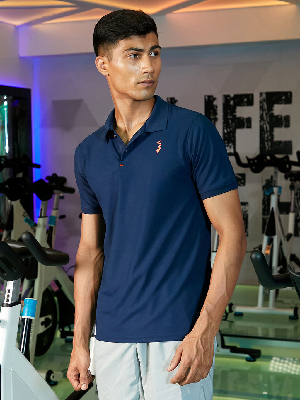 Campus Sutra Solid Polo Activewear T-Shirt
