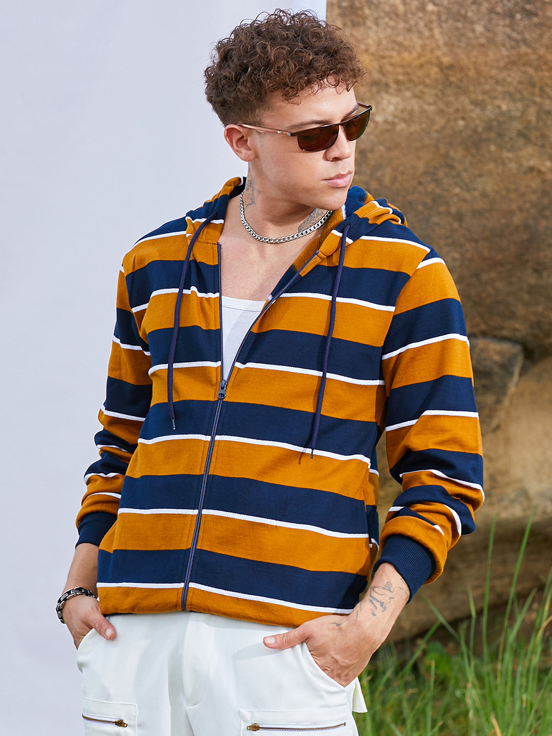 Campus Sutra Men's Horizontal Striped Zip-Front Hoodie