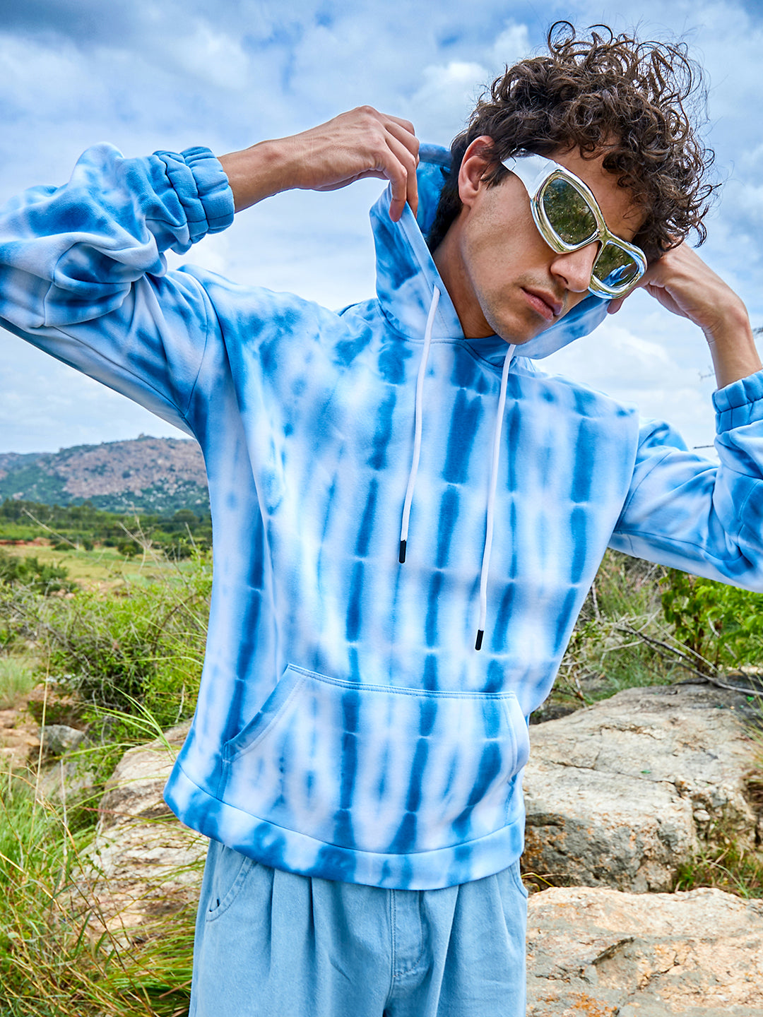 Campus Sutra Tie Dye Oversized Hoodie With Kangaroo Pocket