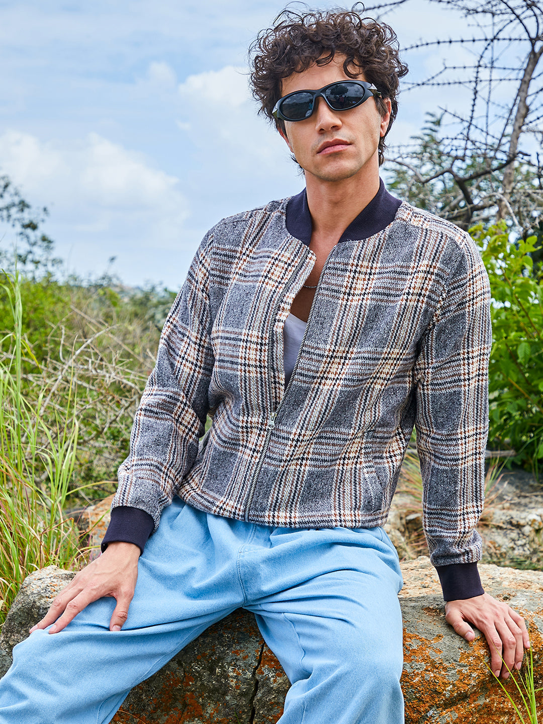 Campus Sutra Tartan Plaid Jacket With Ribbed Hem