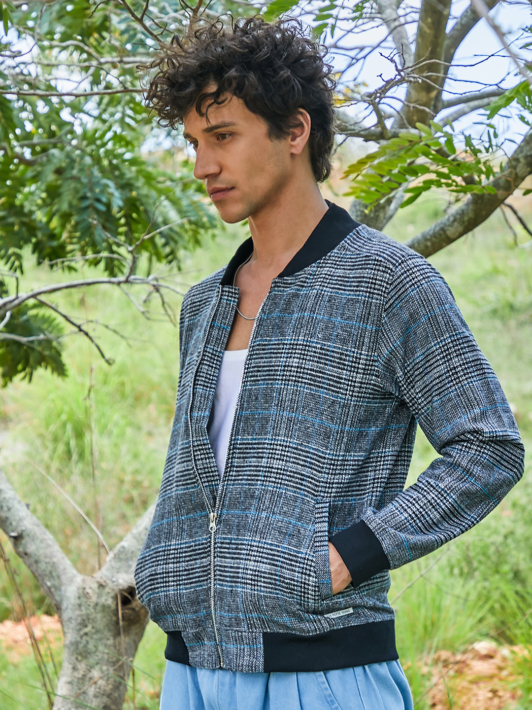 Campus Sutra Tartan Plaid Jacket With Ribbed Hem