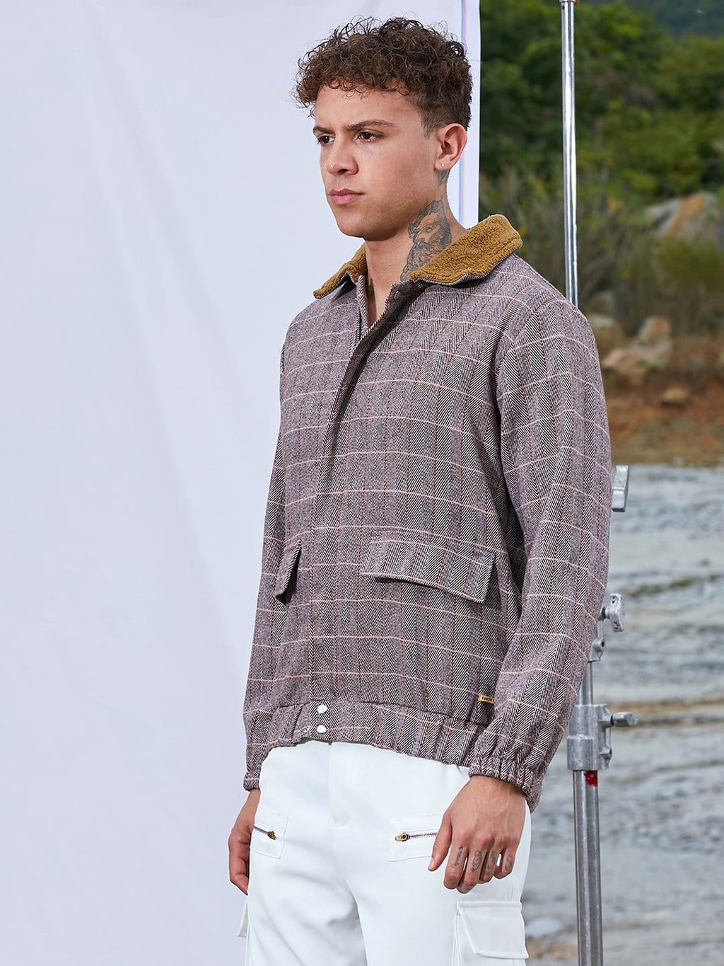 Campus Sutra Tartan Plaid Jacket With Fleece Collar