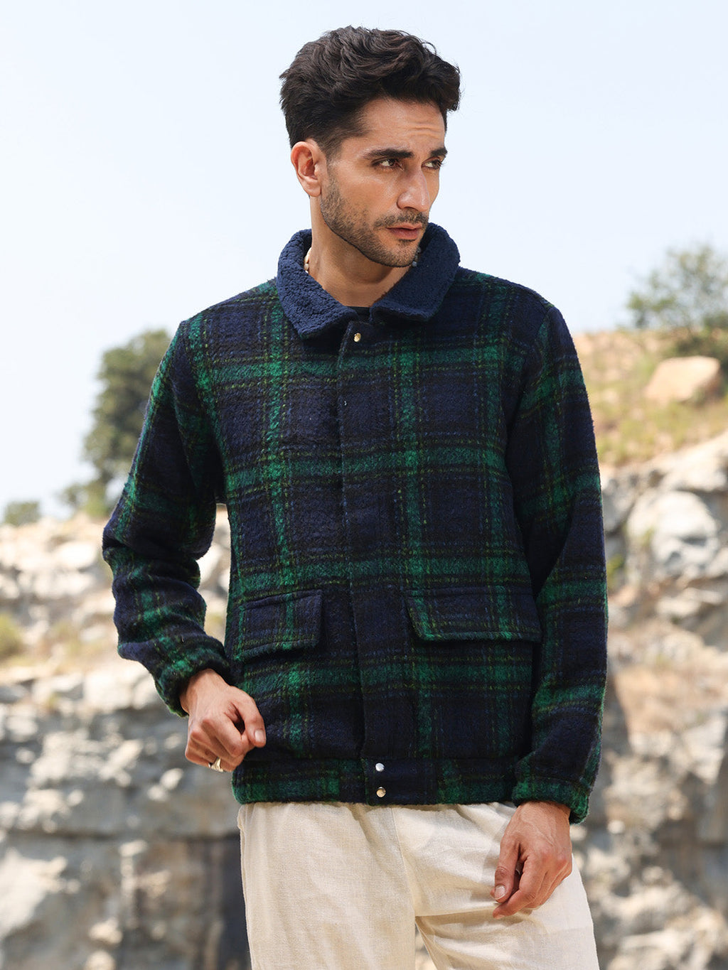 Campus Sutra Tartan Plaid Jacket With Fleece Collar