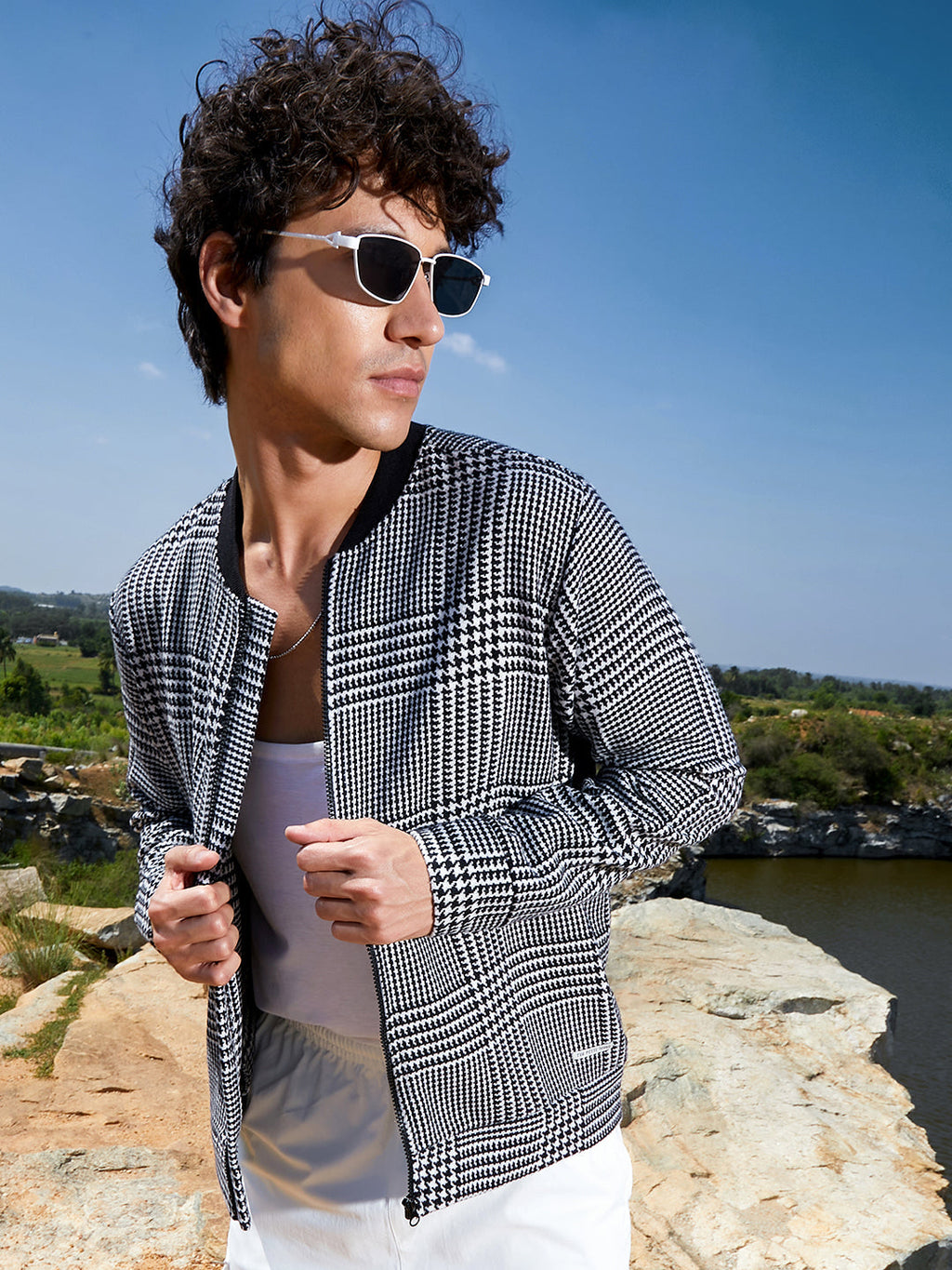 Campus Sutra Zip-Front Houndstooth Jacket