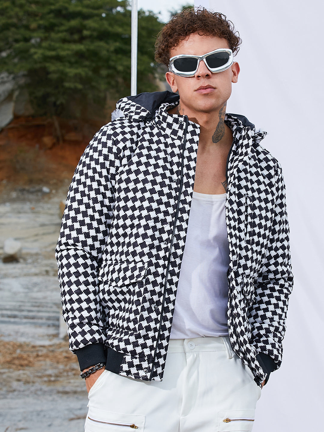 Campus Sutra Checkboard Puffer Jacket With Fleece Hood