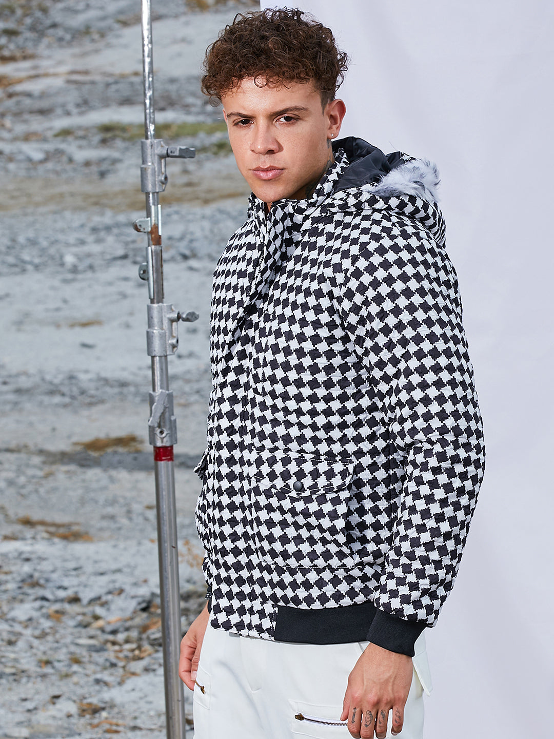 Campus Sutra Checkboard Puffer Jacket With Fleece Hood