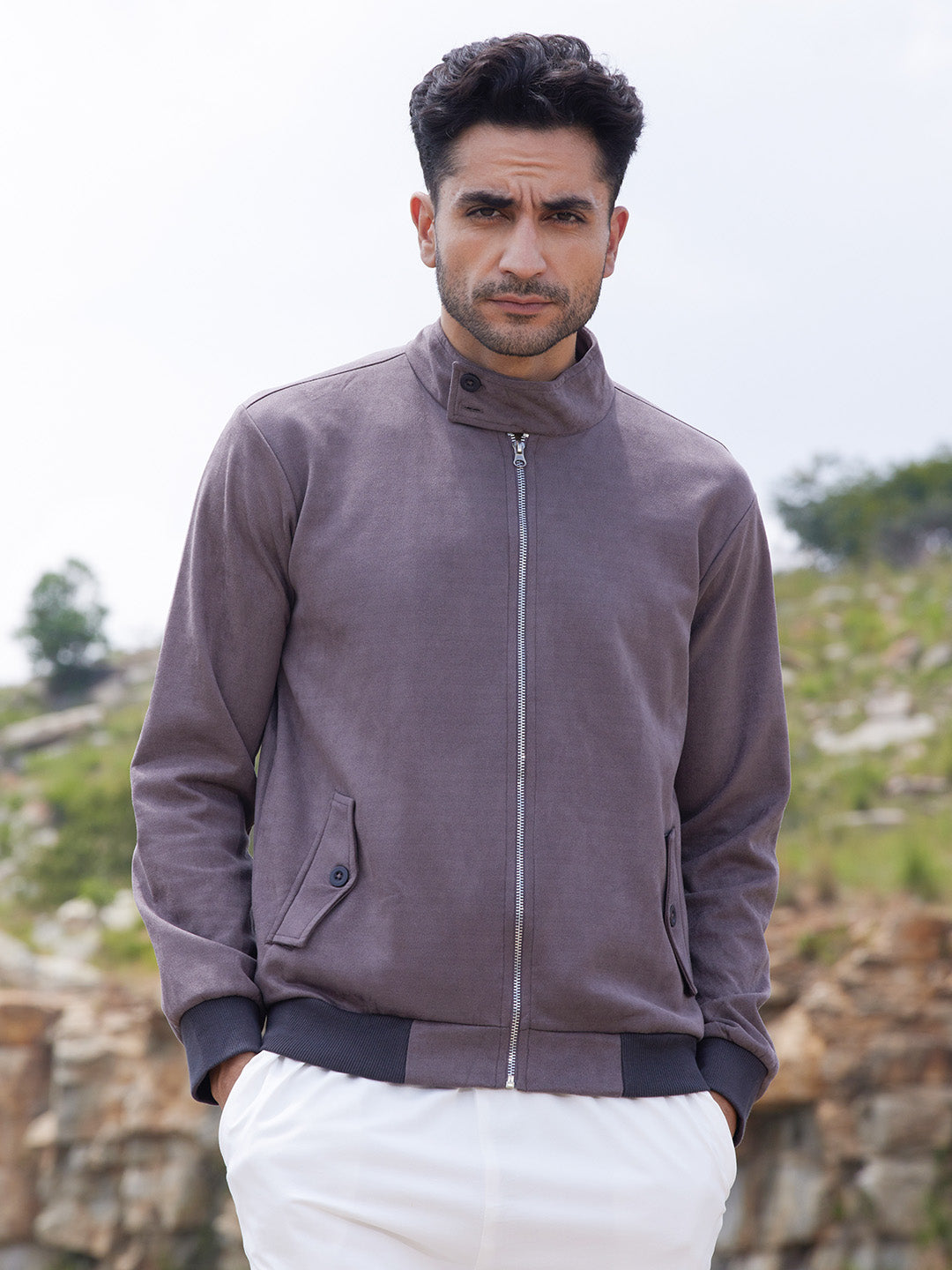 Campus Sutra Zip-Front Jacket With Ribbed Hem