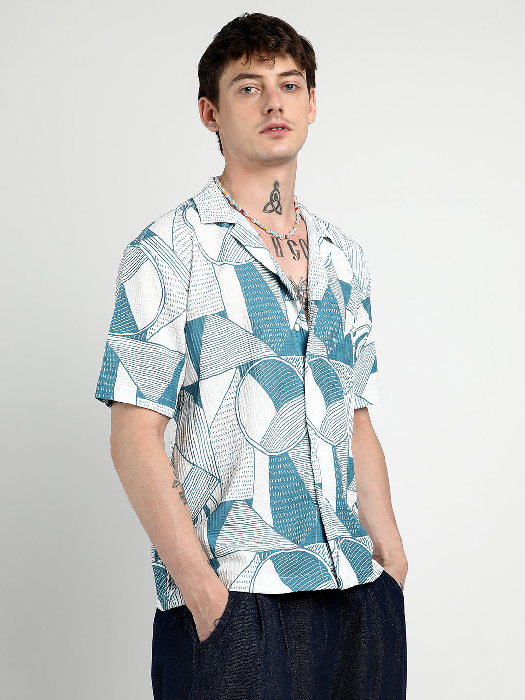 Campus Sutra Oversized Geometric Lined Shirt