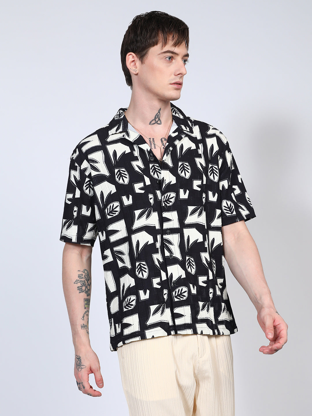 Campus Sutra Oversized Geometric Foliage Shirt