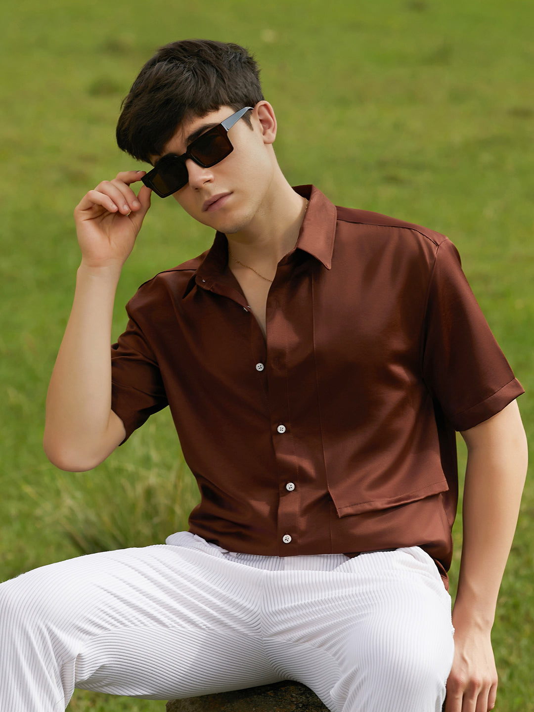 Campus Sutra Solid Flap Oversized Shirt