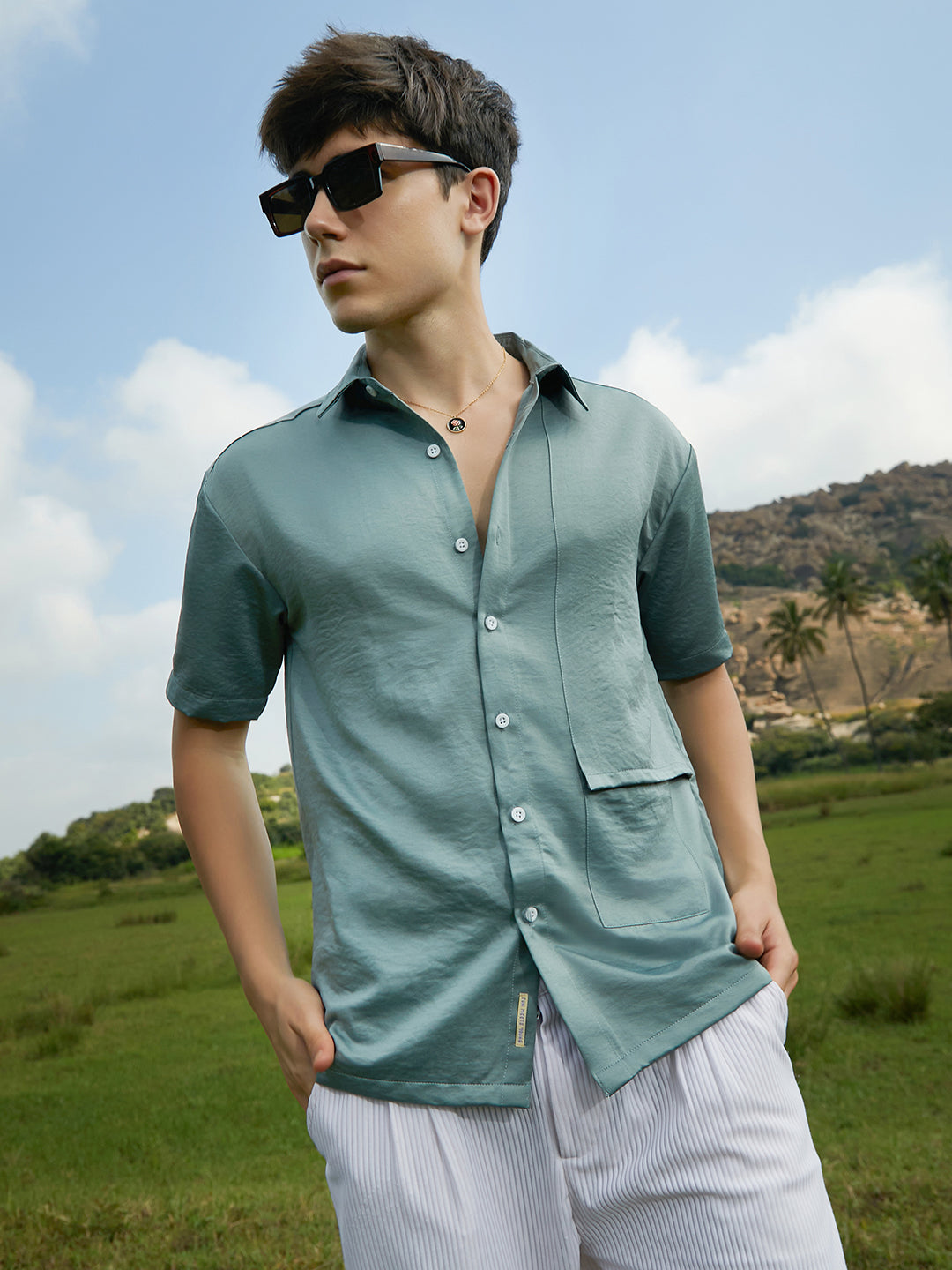 Campus Sutra Solid Flap Oversized Shirt
